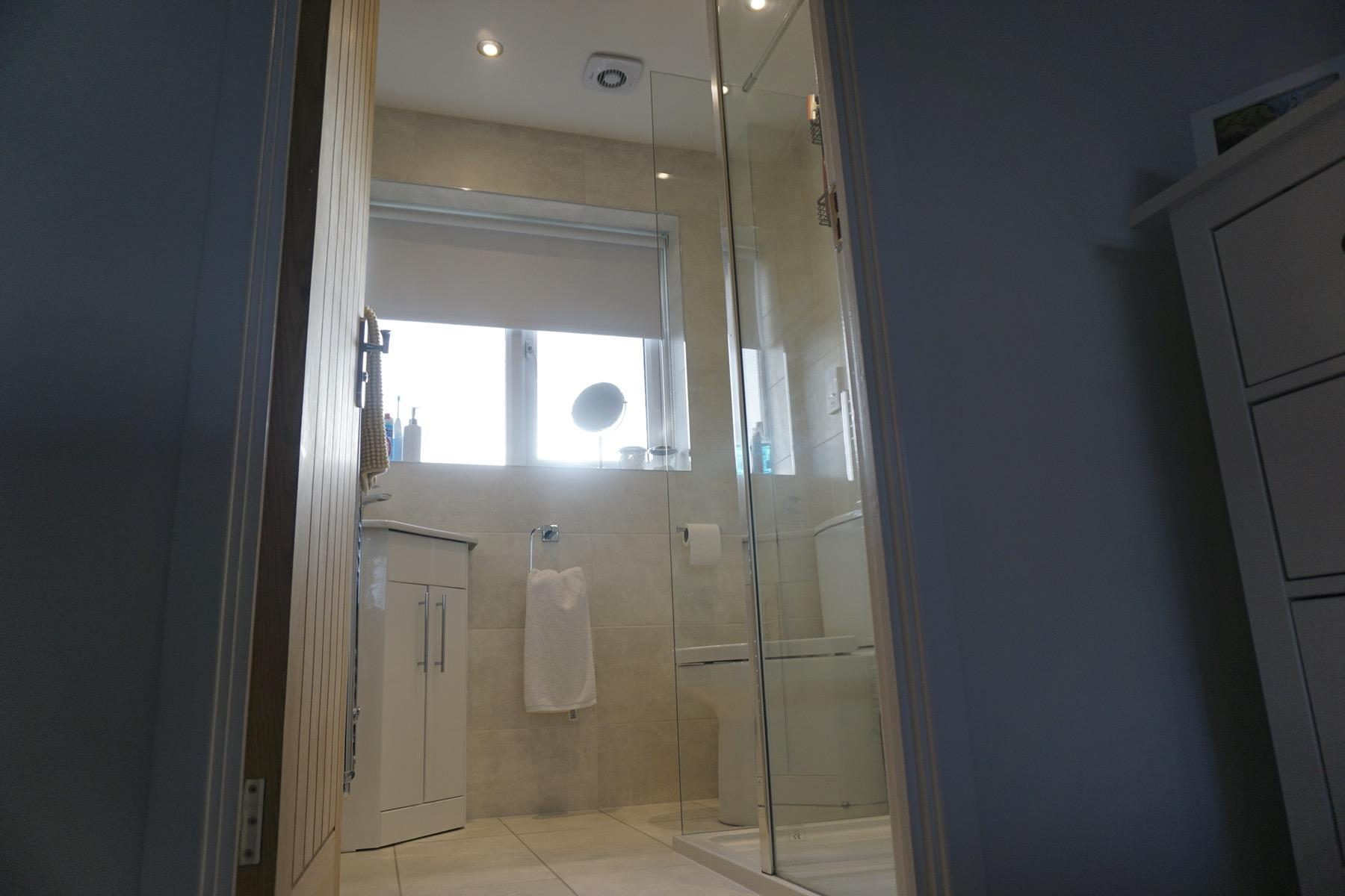 Master bathroom, cloakroom and en-suite renovation in Newport Pagnell